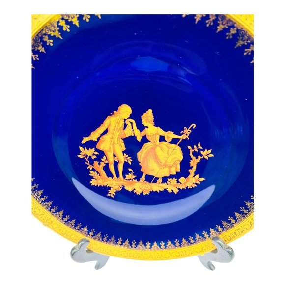 Limoges Castel France 10” Plate Cobalt Blue 22k Gold Trim "The Proposal" - Picture 3 of 10